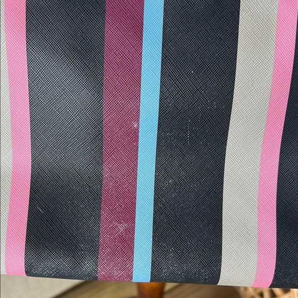 Zara Black and Pink Satchel with Structured Design - Picture 6 of 10